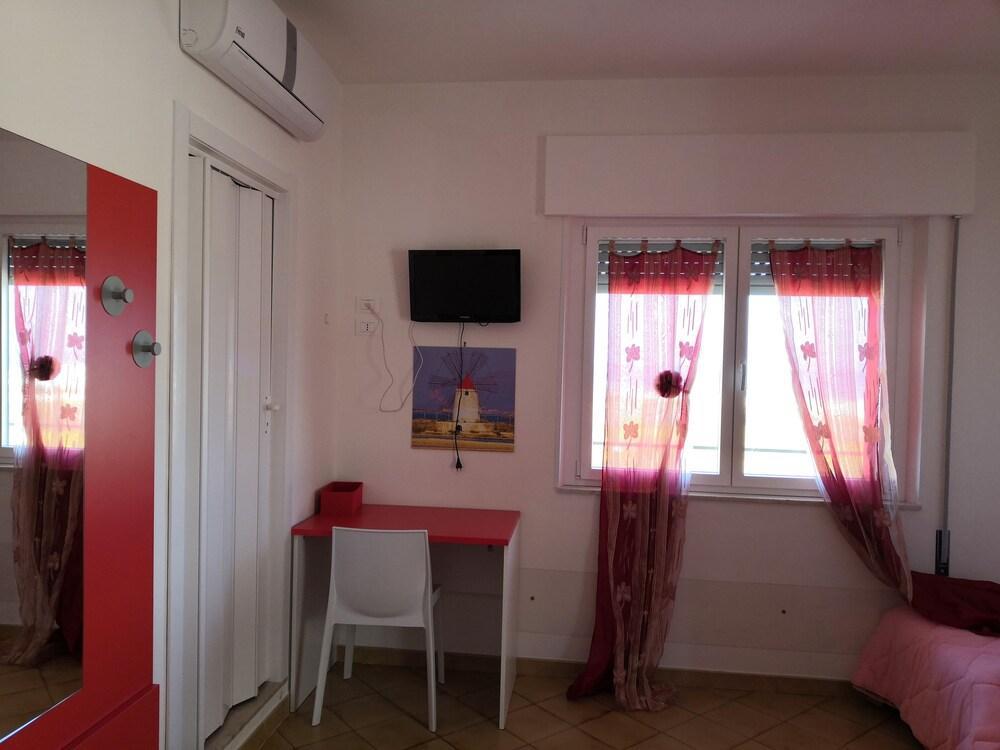 Bed And Breakfast Sapore Di Sale Trapani Bagian luar foto